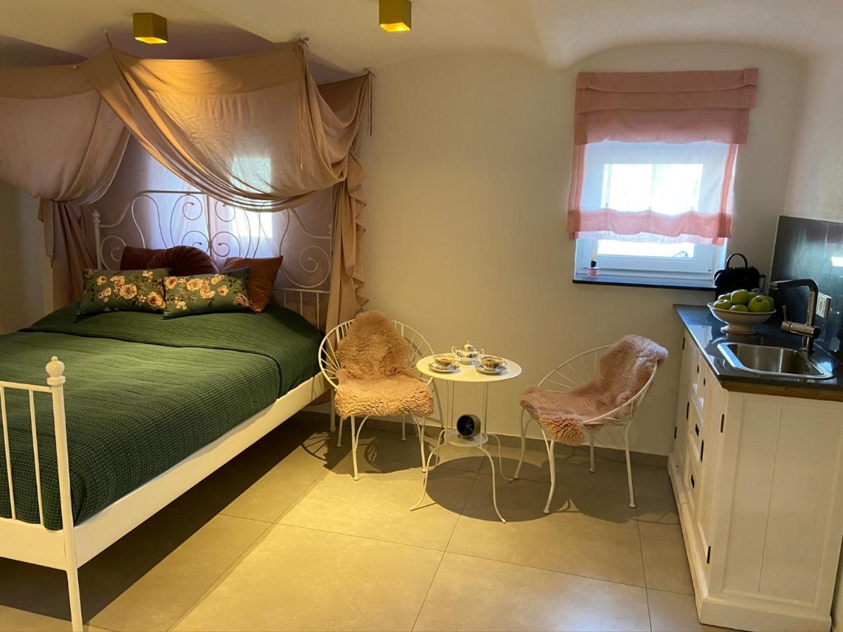 Luxus Ferienwohnung Mit Whirlpool Runkel Extérieur photo